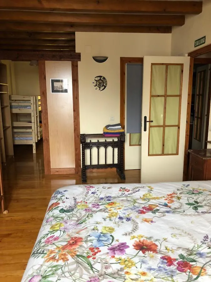 Altikarra I Guest House Undiano Country house